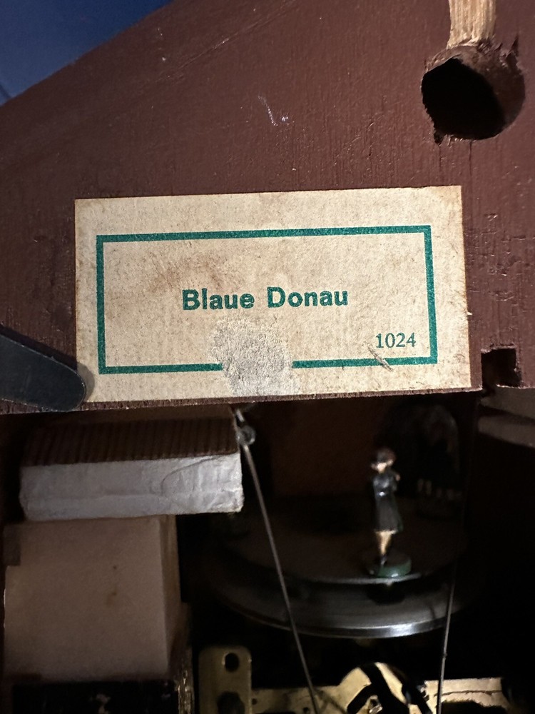 Blaue Donau Cuckoo Clock