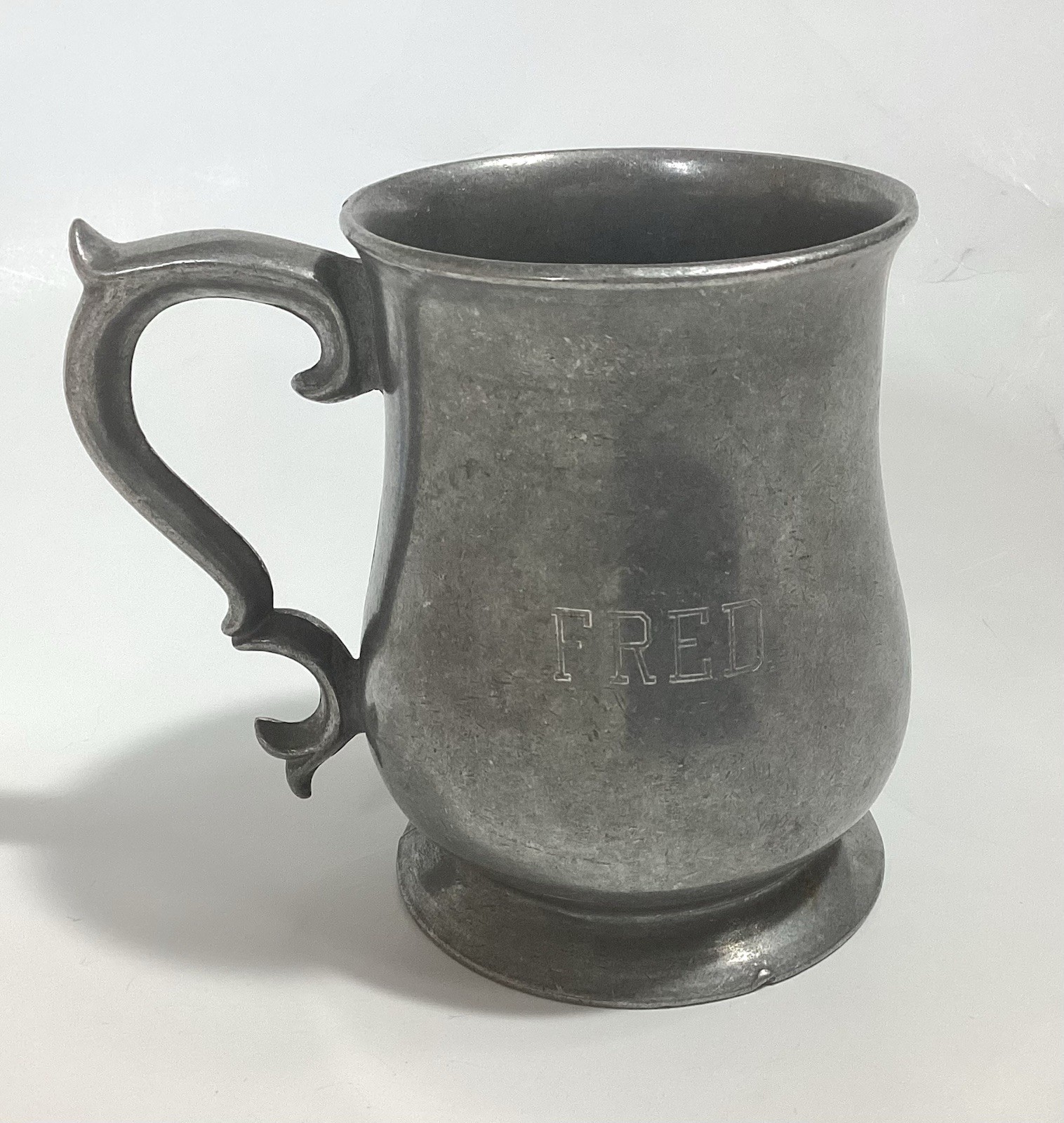 Vtg Pewter Beer Mug Stein Tankard Barware Renfaire Decor 4.5” Engraved “Fred”