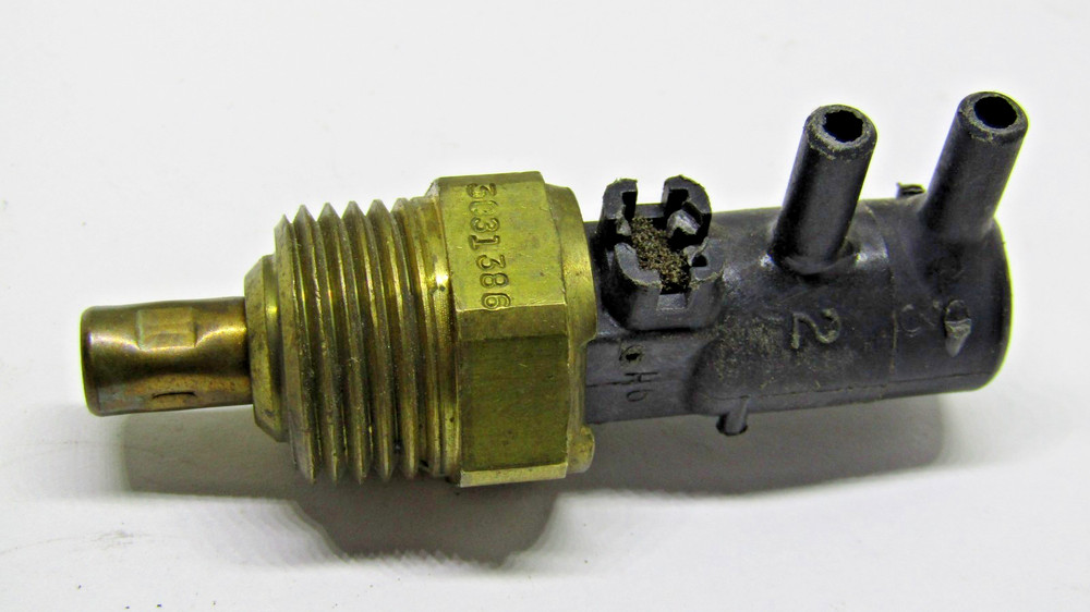 Ported Vacuum Switch Standard PVS43 OE GM  3031386