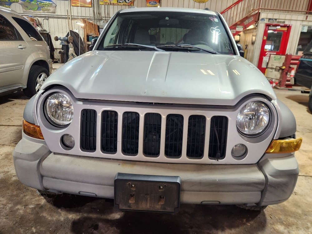 Engine ECM Computer 2.8L Engine Control Fits 2005 LIBERTY 1236981