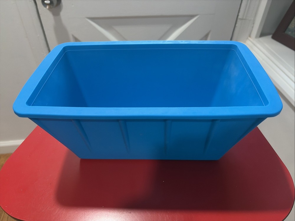 6 x Massive Ice Cube Tray (cold plunge)