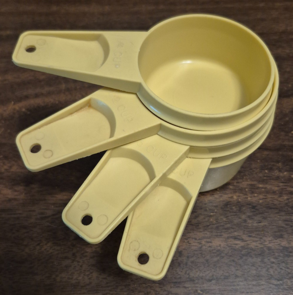 Vintage Tupperware Kitchen Measuring Cups Nesting Yellow Retro