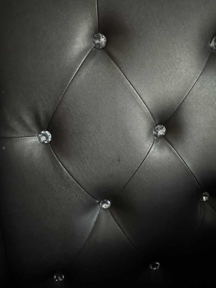 Gray Diamond Studded bedroom set