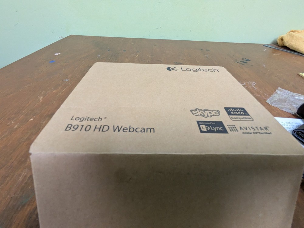Logitech B910 HD Webcam Carl Zeiss Tessar Lens Black