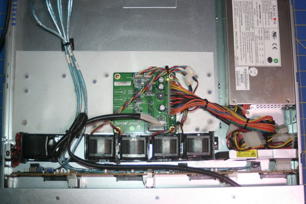 Unitrends Recovery Archive Unit - Tested Good