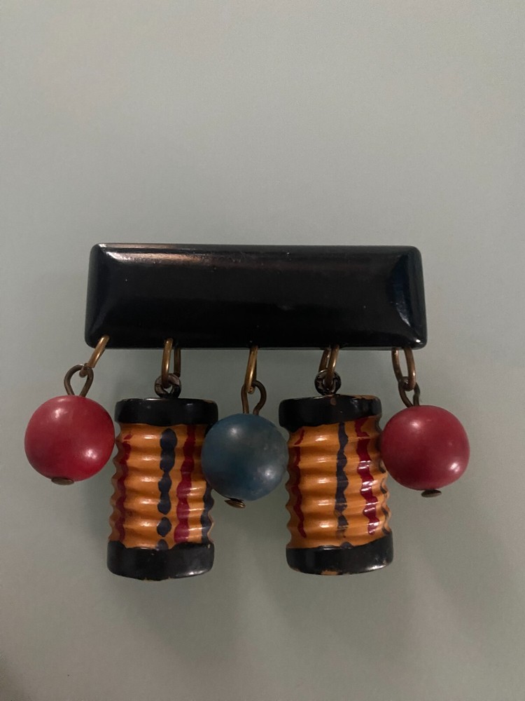 Bakelite chinese latern in great condition multi colors