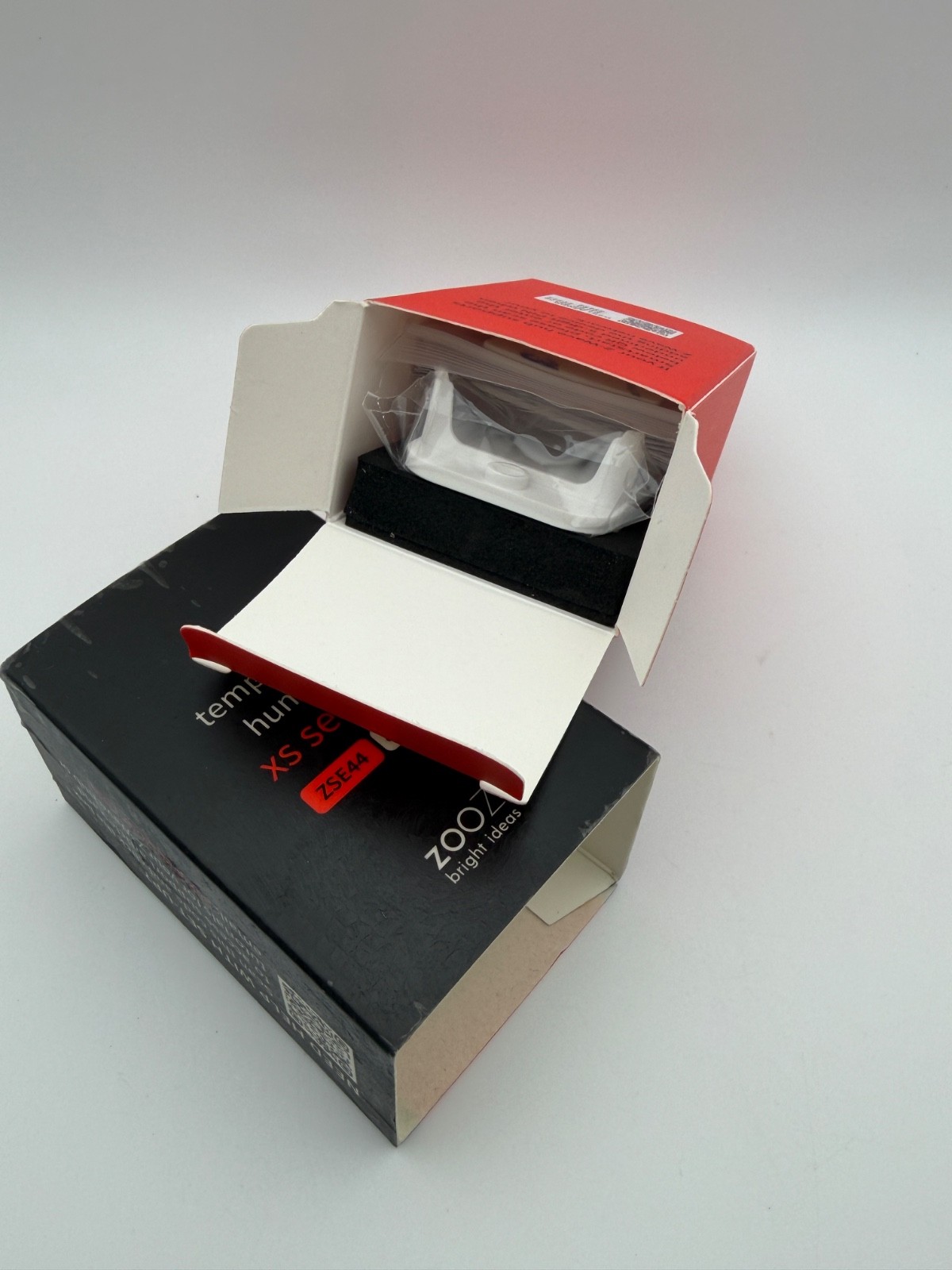 ZOOZ [ZSE44] 800LR 800 SERIES Z-WAVE LONG RANGE TEMPERATURE HUMIDITY XS SENSOR