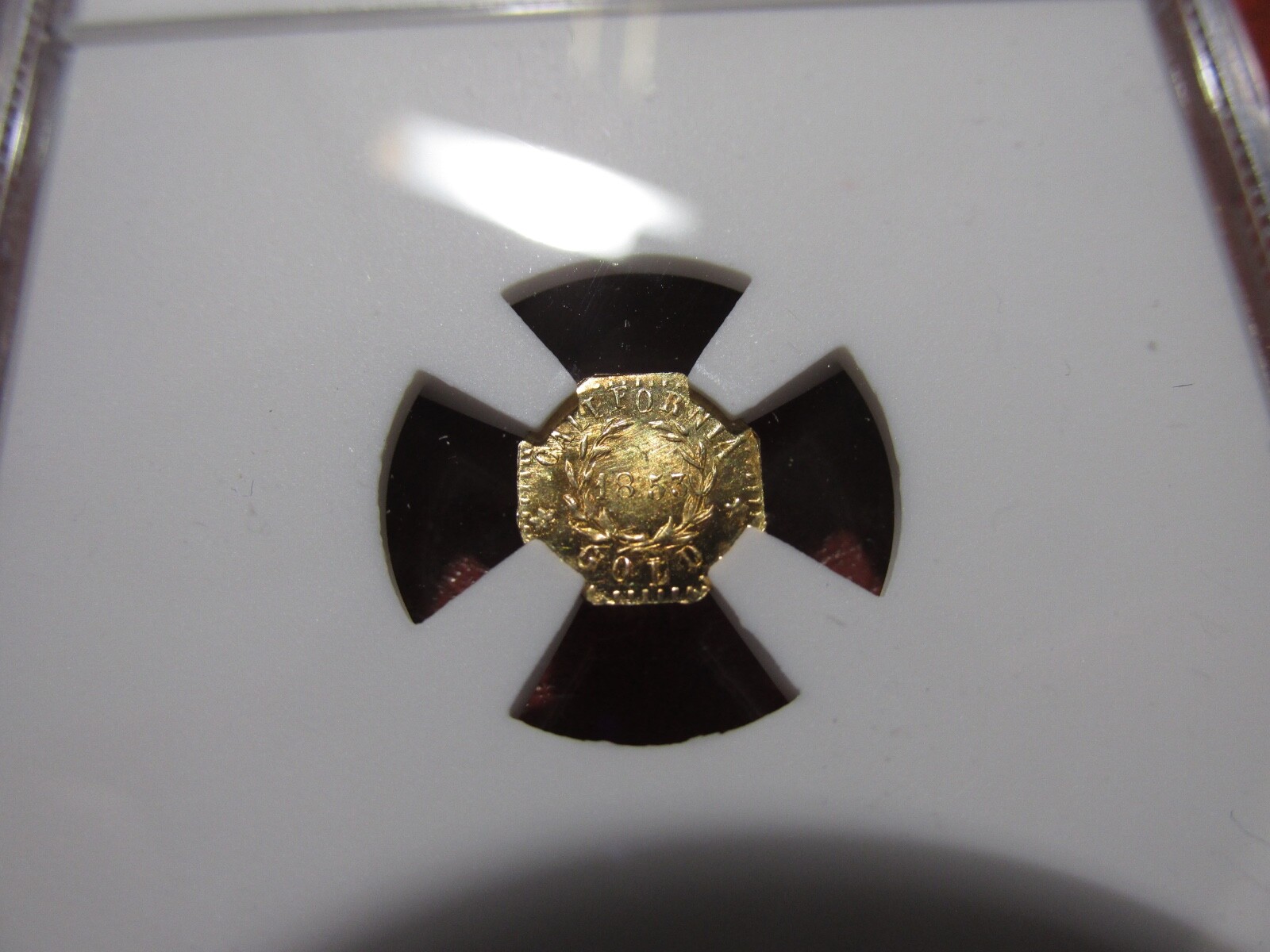 1853-Dated CAL. Octagonal Gold Token...Indian - Wreath NGC UNC Details