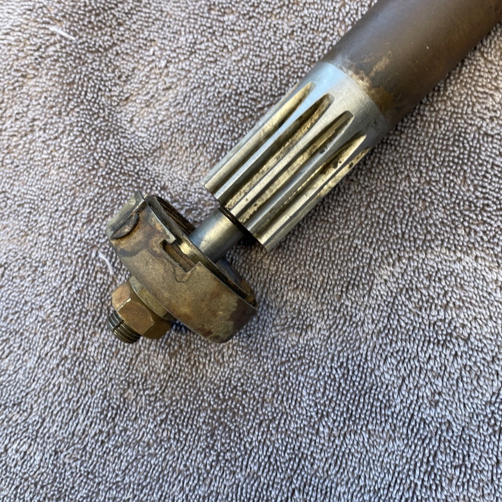 Rockwell DP220 Feed Handle With Return Spring Used.