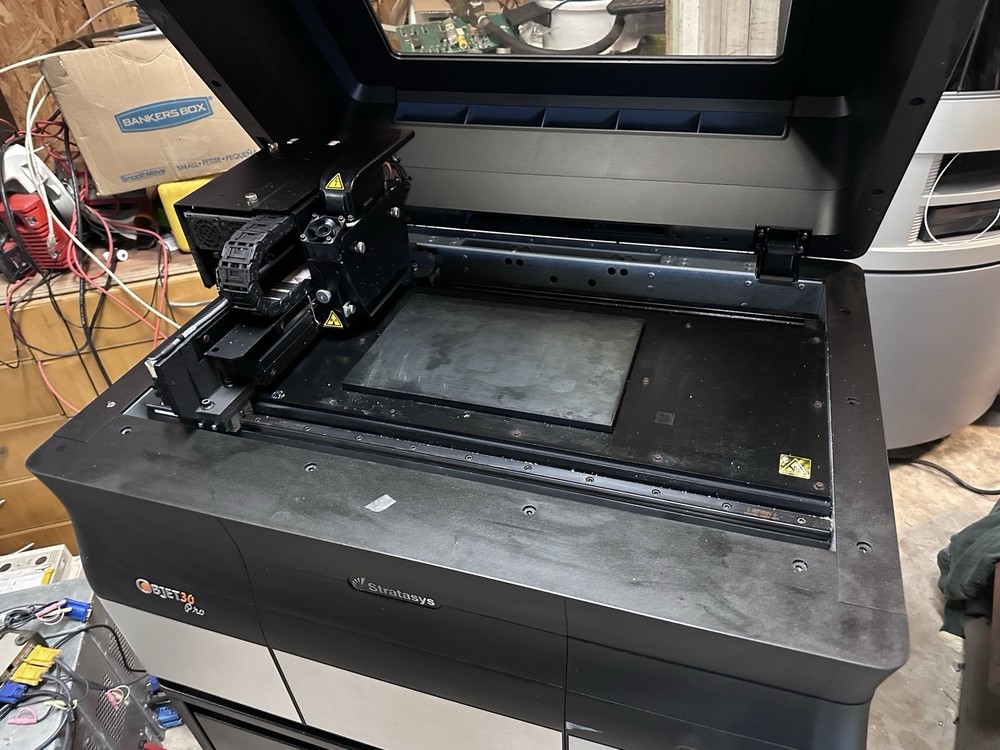 Stratasys Objet 30 pro 3D Printer with Stand-AS IS- Needs work. Local Pickup