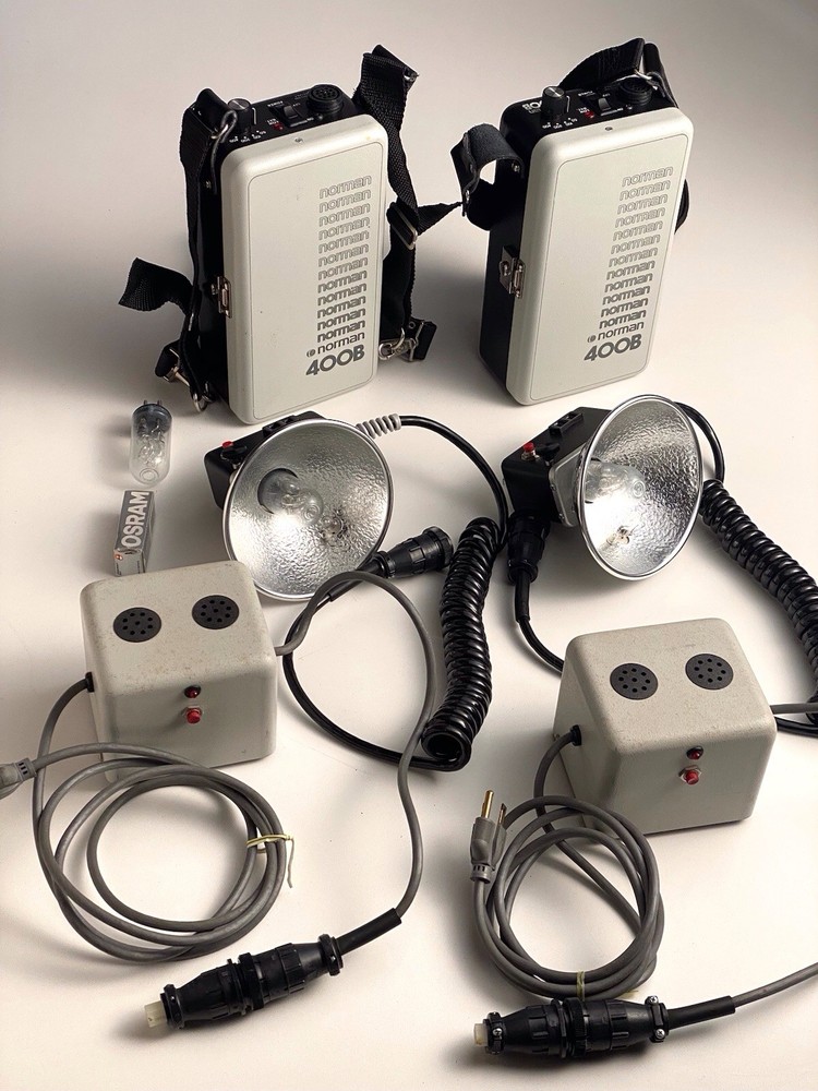 Norman 400B Studio Flash Lighting/no batteries/ Untested
