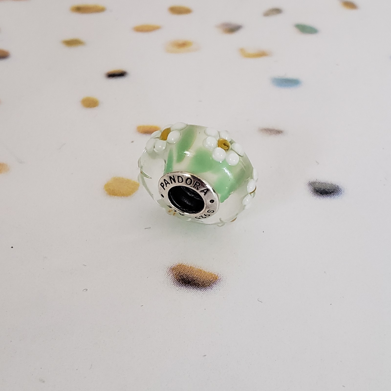 Pandora Green Daisy Flower Murano Charm