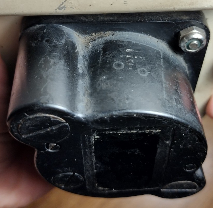 Vintage Unbranded Aircraft Unknown Clock (UNTESTED) (SEE DESCRIPTION)