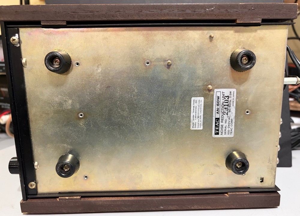 TEAC AN-60 W Noise Reduction Unit - Great condition. (UNTESTED)