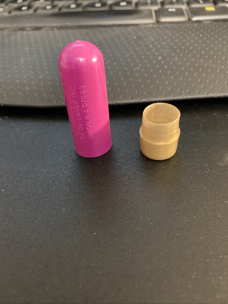 Vintage: 1981: CeDe CANDY LIPSTICK Plastic Container: 2.25” : PURPLE
