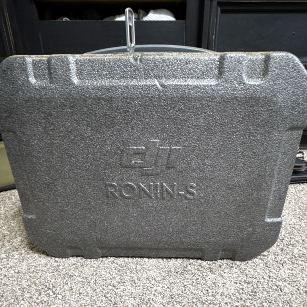 DJI Ronin-S Motorized Gimbal Stabilizer for Camera with Case