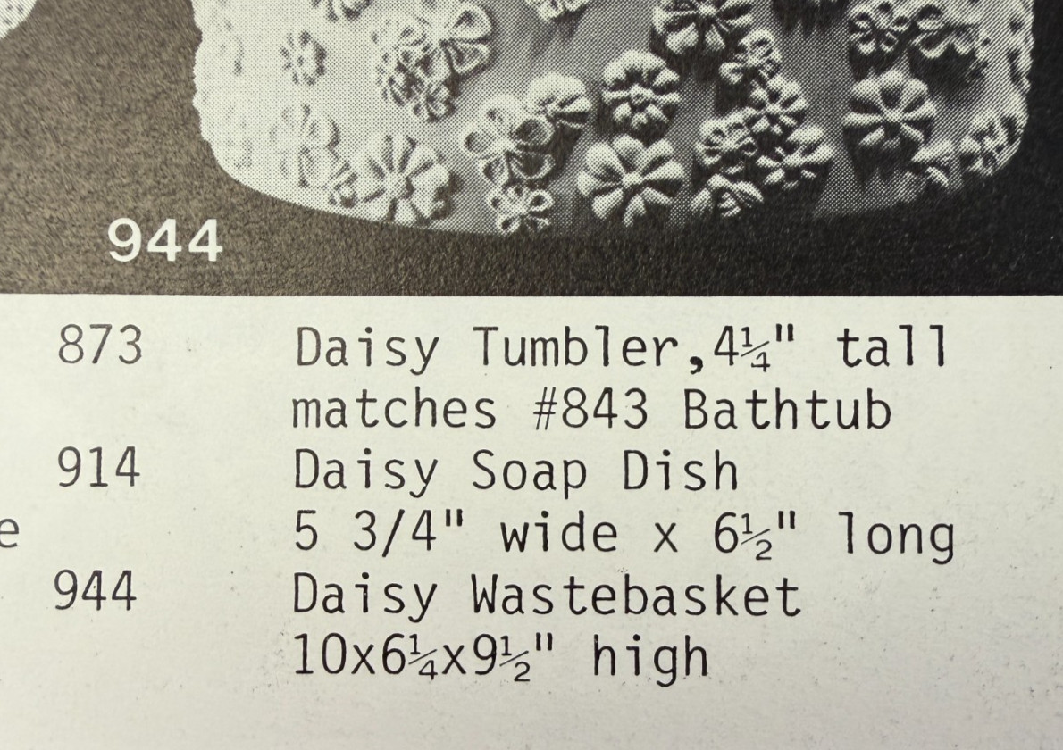 VINTAGE ARNEL'S CERAMIC MOLD #873 DAISY TUMBLER