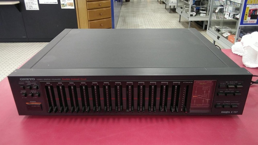 Onkyo Graphic Equalizer E-707