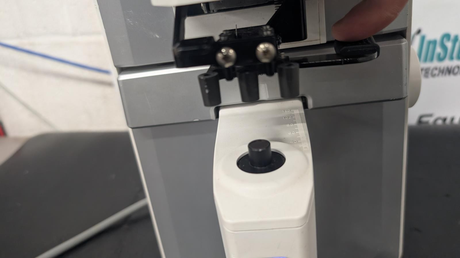 Huvitz HLM-9000 Digital Auto Lensmeter