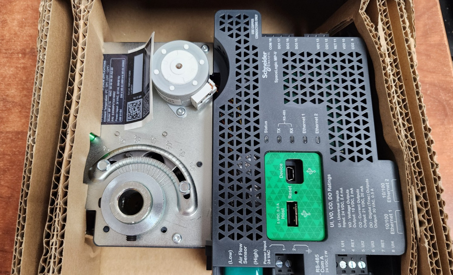 Schneider Electric SXWMPV7AX10002 Controller SpaceLogic MP-V-7A   *PI