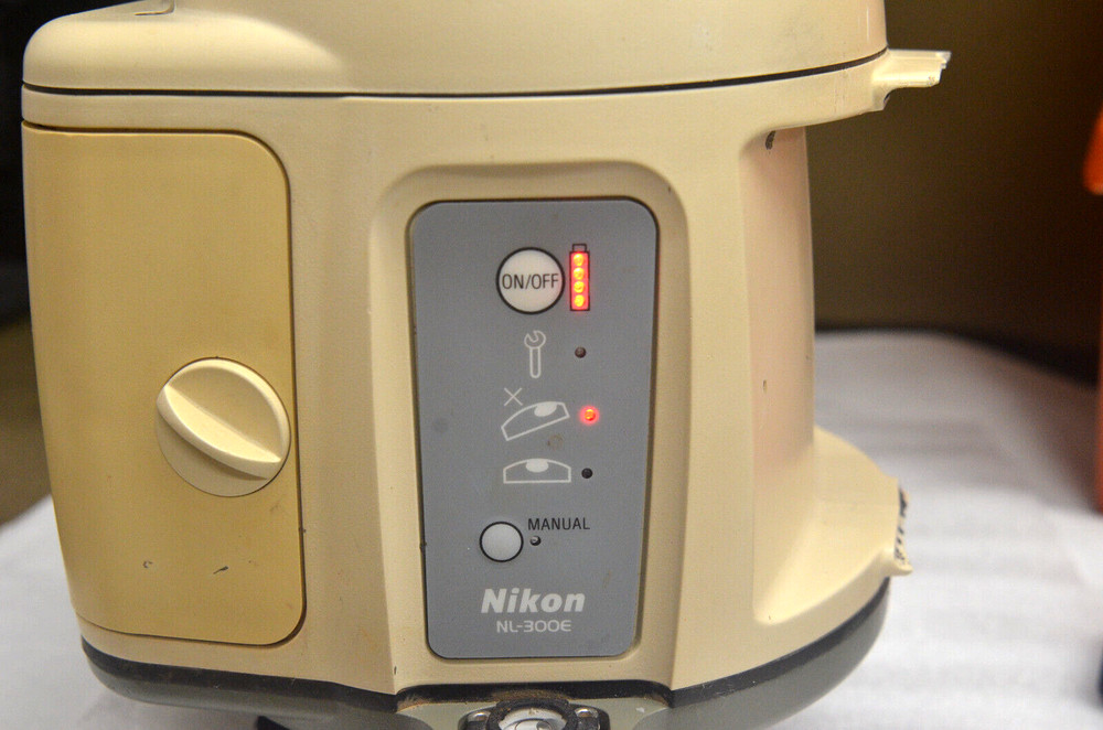 Nikon Laser Level-NL-300E (U-A)