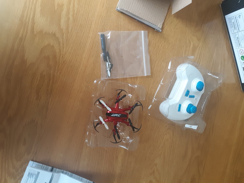 E52-TX Pocket Drone & Mini Drones