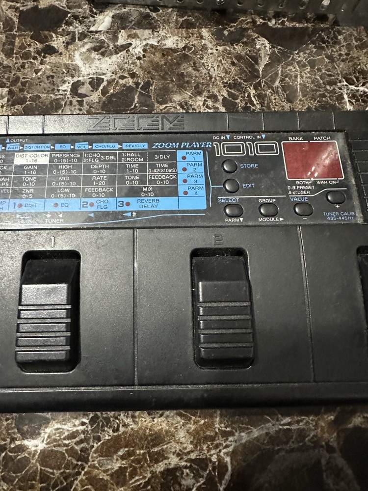 ZOOM: Multi Effect Guitar Pedal 1010 Advanced Guitar Effects Processor untested