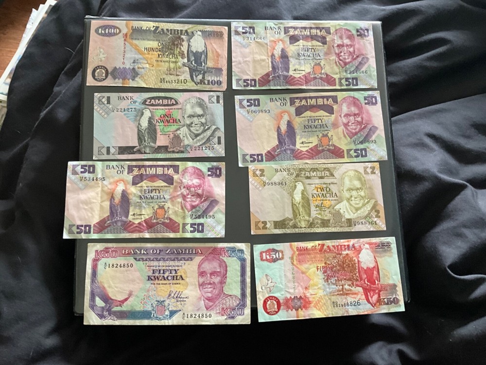 16 x Zambia Kwacha banknotes