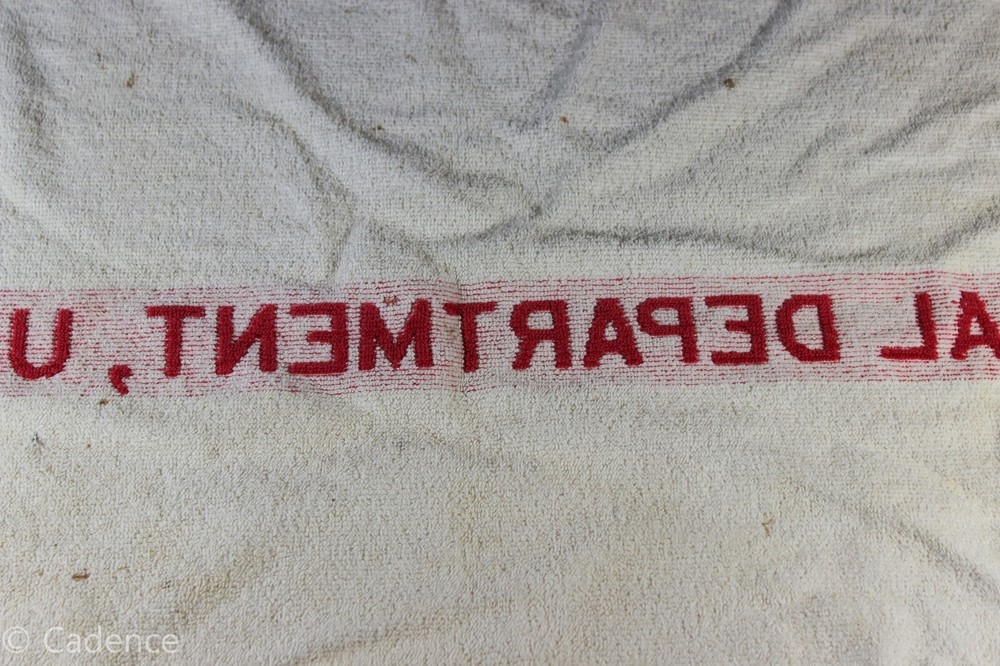 US WW2 Army Medical Department Full Size White Cotton Towel Red Stripe Rare S885