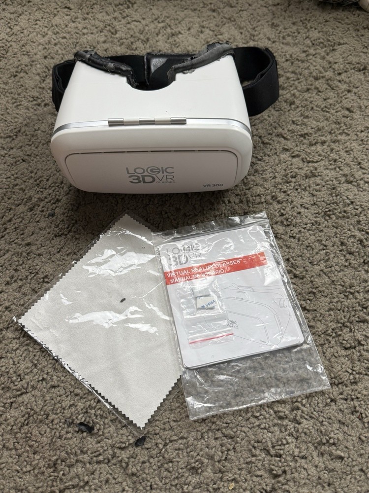 Logic 3D VR Headset Virtual Reality Goggles