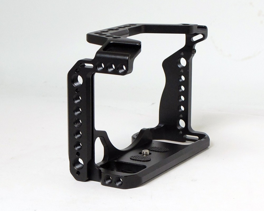 MagicRig Cage Sony Alpha A7SIII Mirrorless Digital camera
