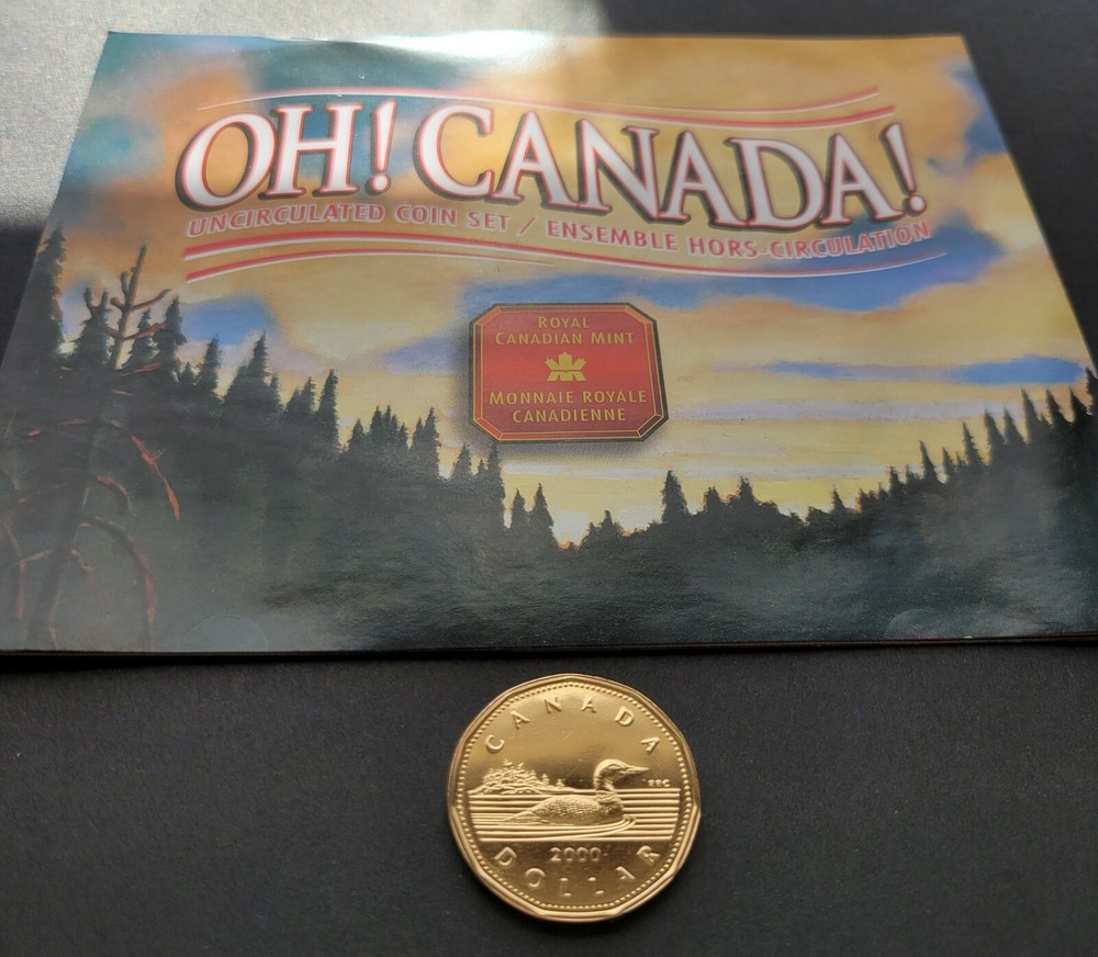 ***CANADA LOONIE 2000 *** FROM MINT SETS *** BETTER DATE ***
