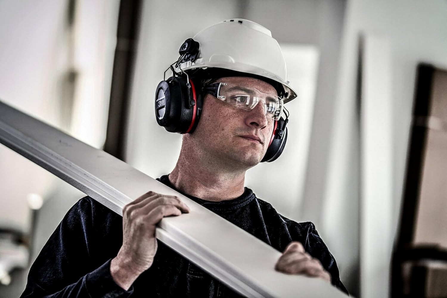 NEW 3M Pro-Protect Wireless Electronic Hearing Protector w/Bluetooth Technology