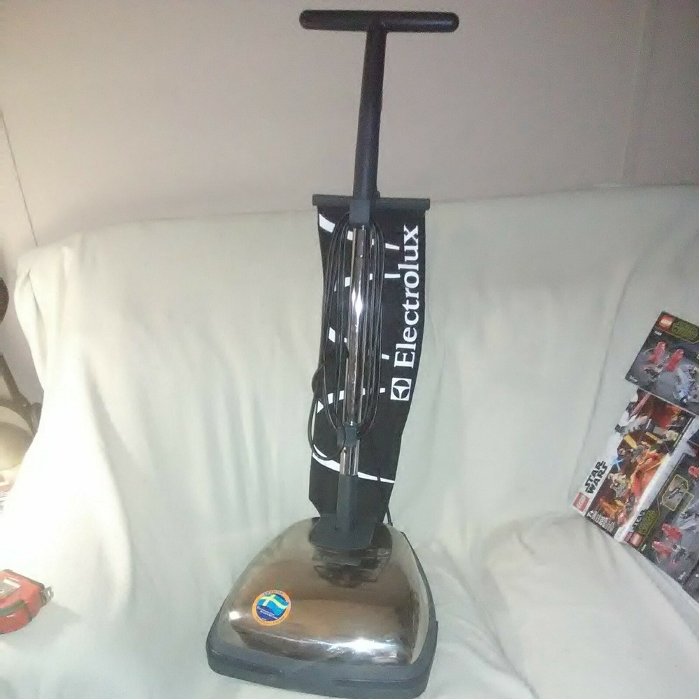 Electrolux E600 Floor Polisher