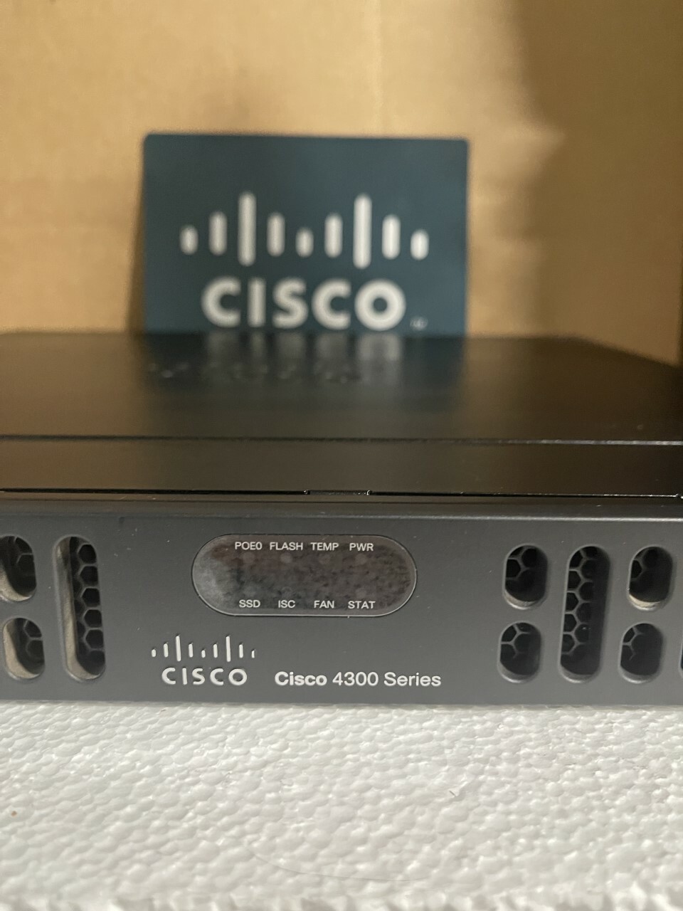 CISCO ISR4331/K9 Router ISR4331 - NO CPU CLOCK ISSUE