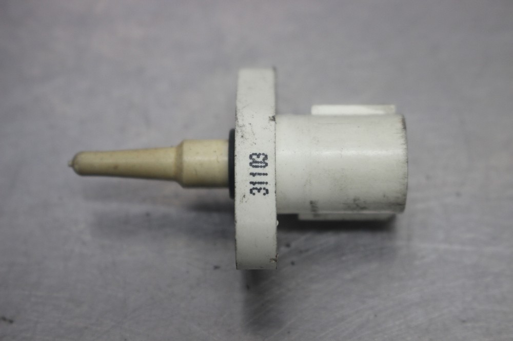 03-04 Honda 600RR Air Temperature Temp Sensor