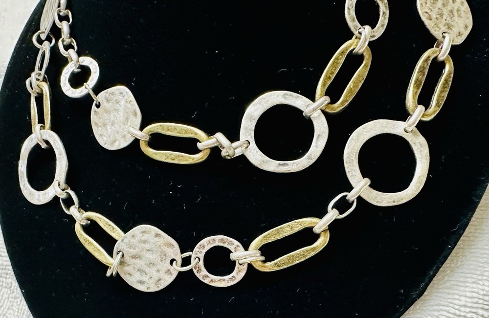 Ruby Rd Primitive Mod Hammered Gold/Silver Tone Circle Oval Link Necklace n0136