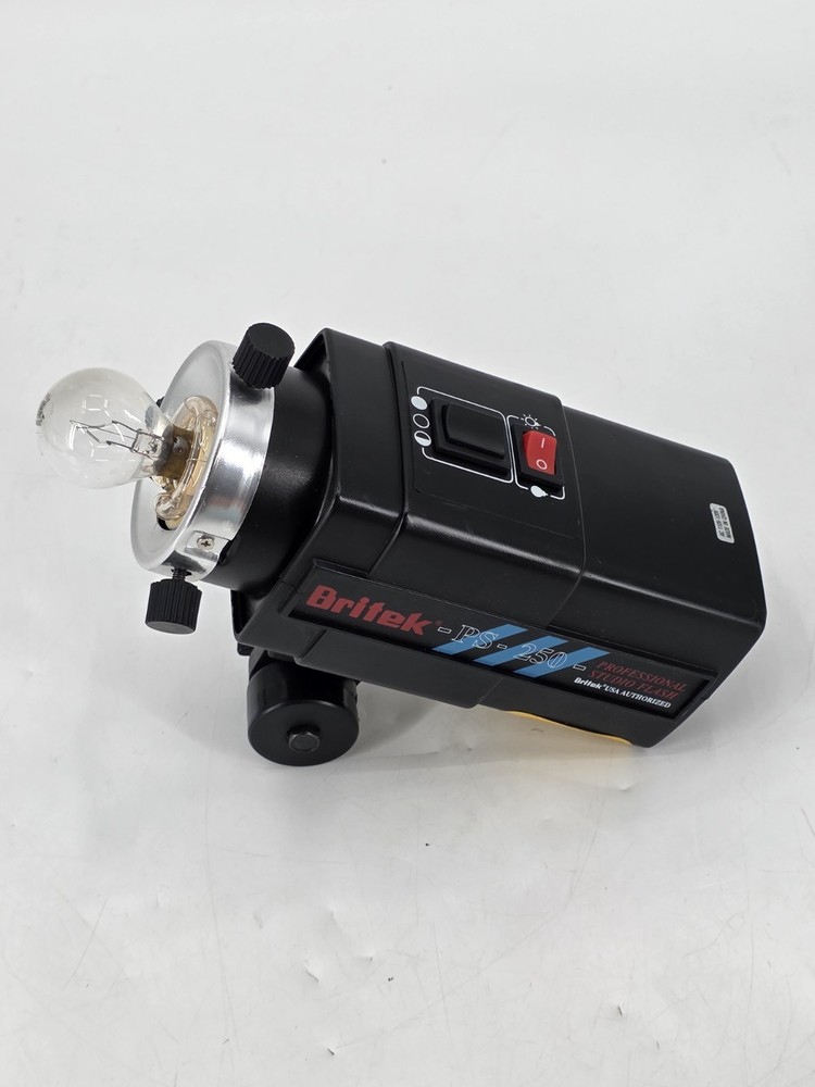 Britek PS-250 PRO PROFESSIONAL STUDIO FLASH LIGHT