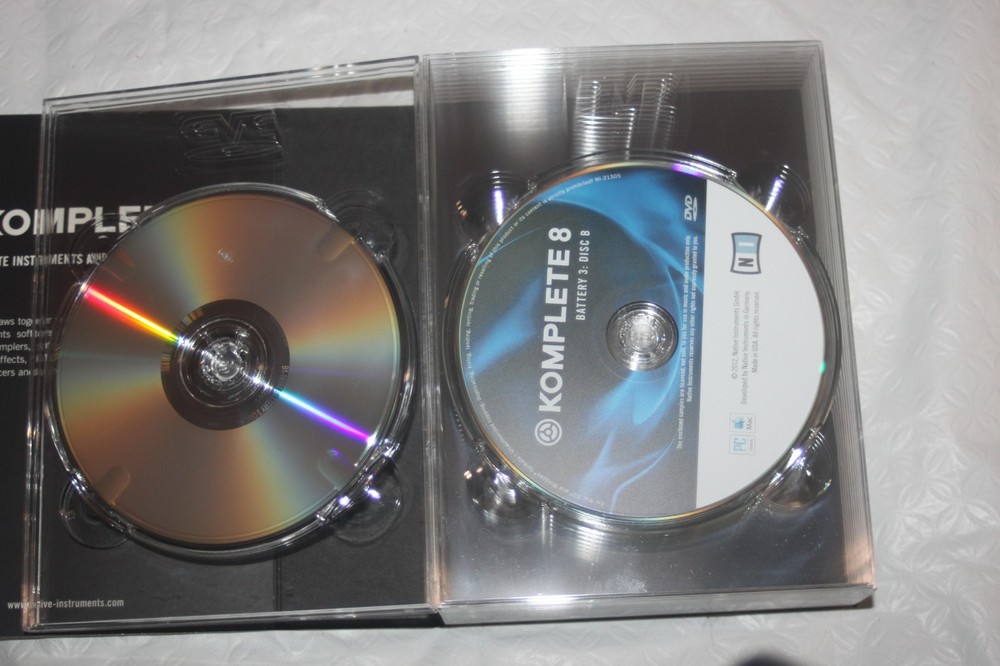 The Komplete 8 Instruments & Effects Collection Discs (Educational Version)