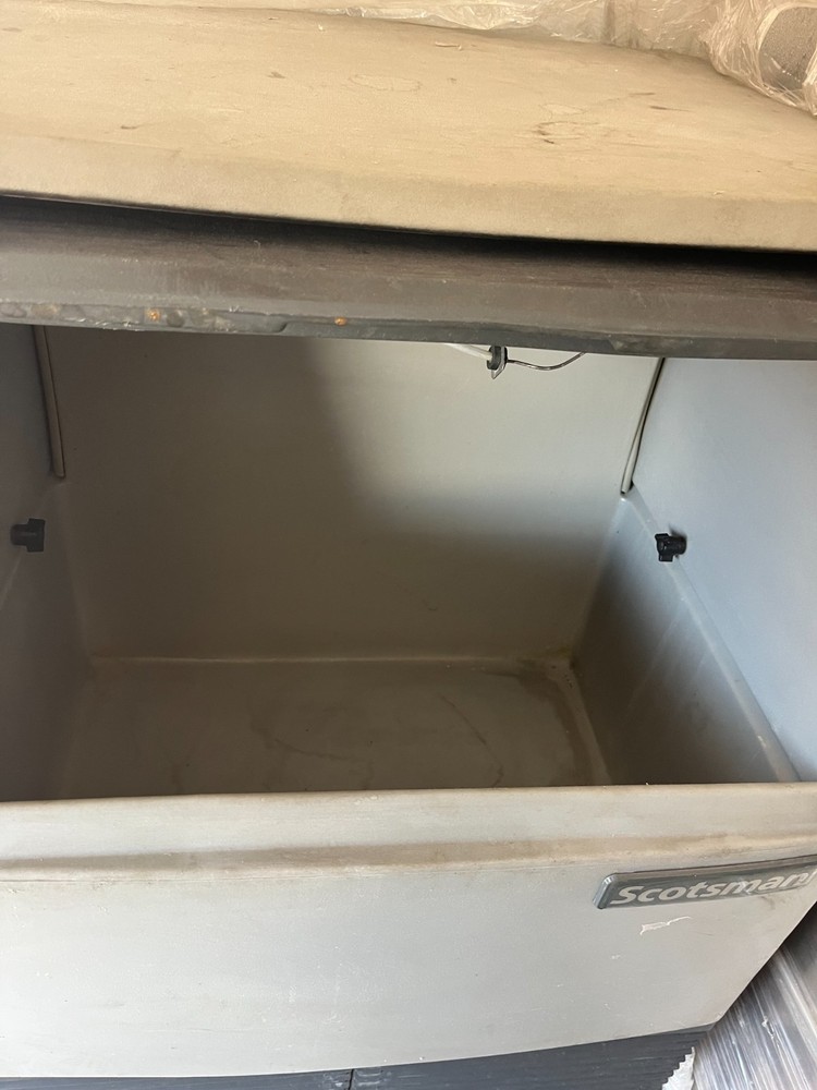 Scotsman Flake Ice Machine-"Hospital Ice"