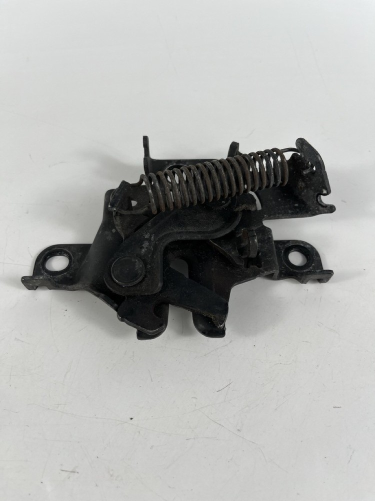 2010 – 2015 Toyota Prius Oem Multimedia Interface Control Module