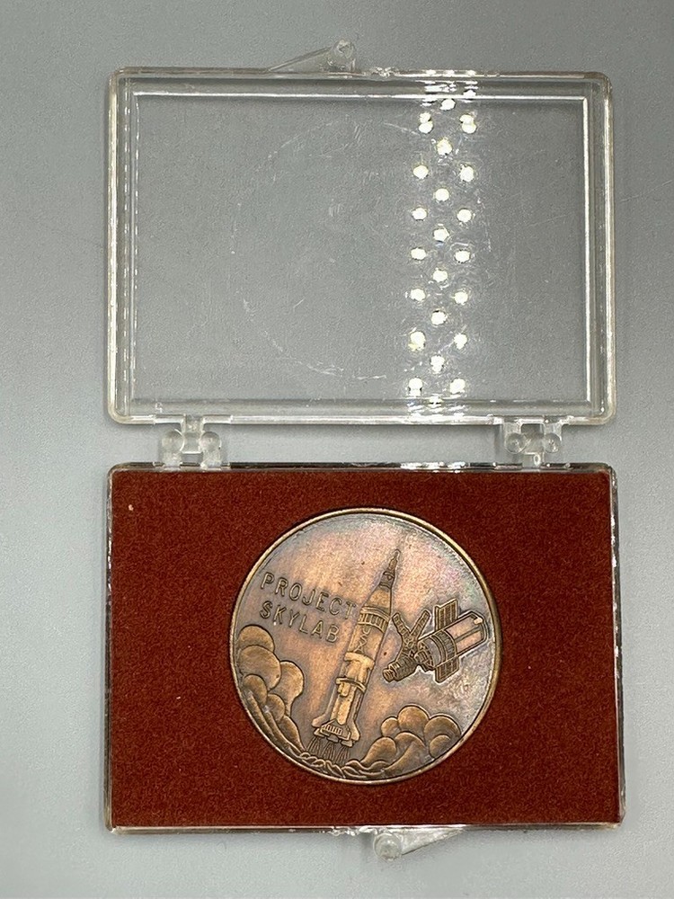 1973 NASA PROJECT SKYLAB I Conrad Kerwin Weitz TOKEN Vintage