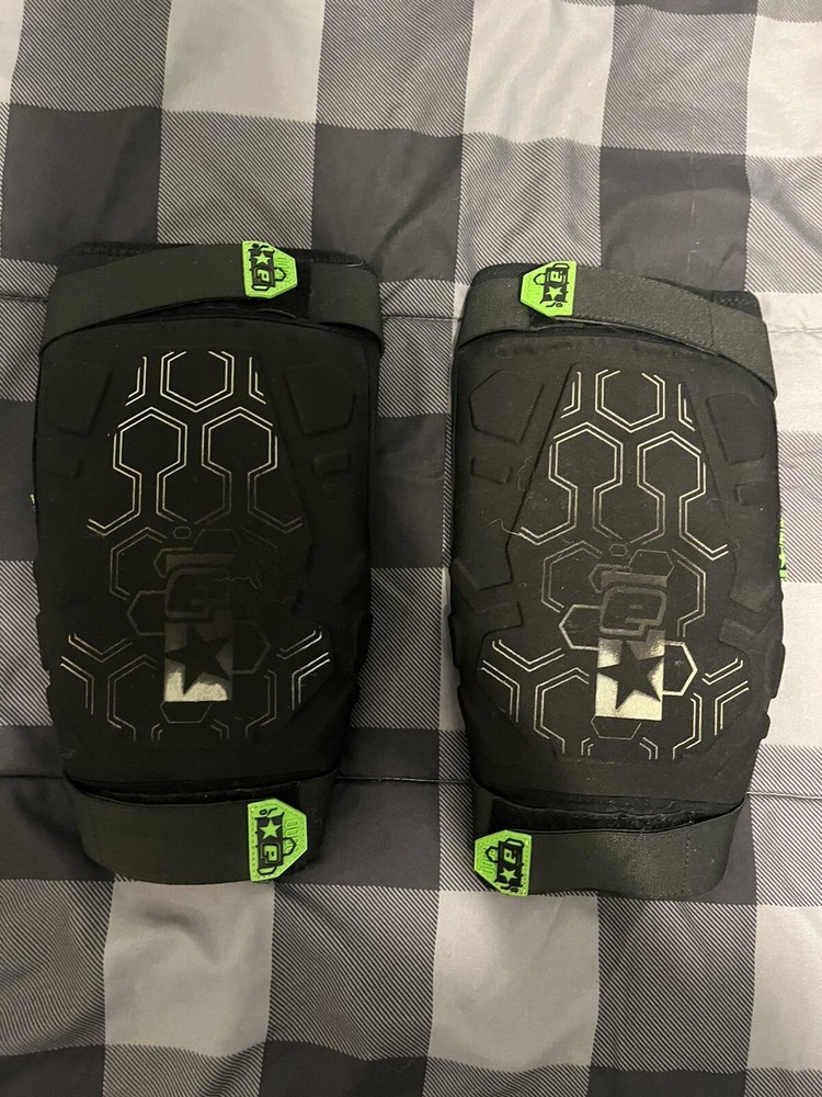 Planet Eclipse 2011 Knee Pads Black Size Small - FAST SHIPPING!