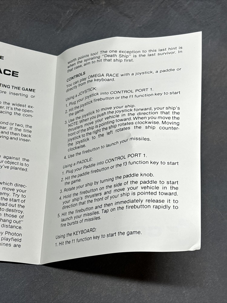 COMMODORE 64 Omega Race Game With Instructions UNTESTED