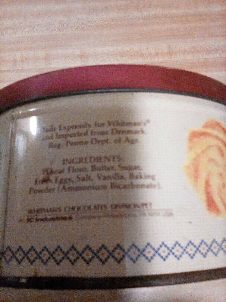 Whitman's All Butter cookie tin fair condition