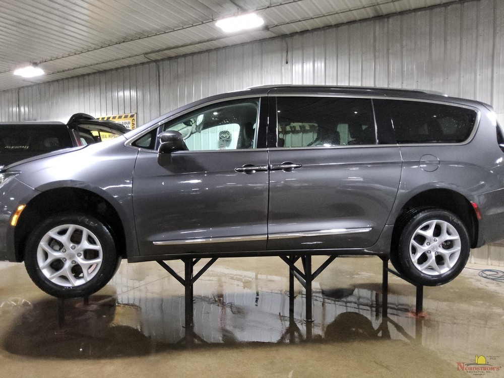 2017 Chrysler Pacifica Transmission Control Module Computer