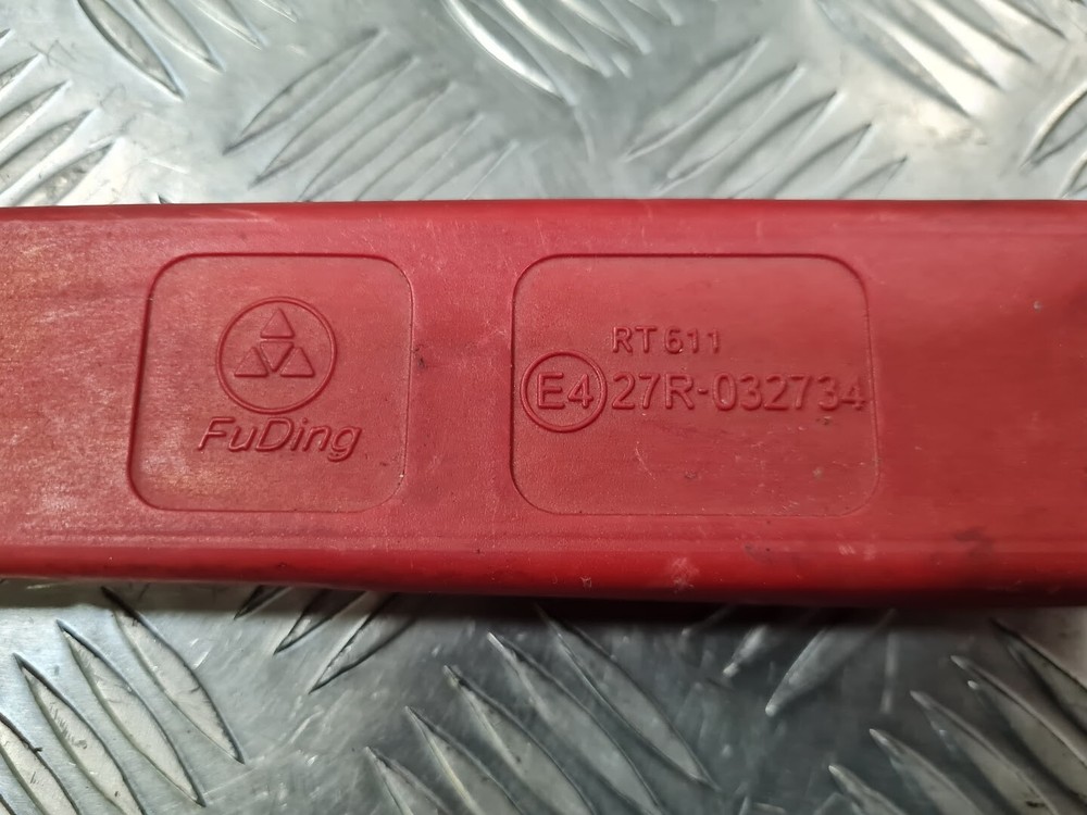 Audi A4 Emergency Warning Triangle 2000-2006 Cabriolet OEM E427R-032734