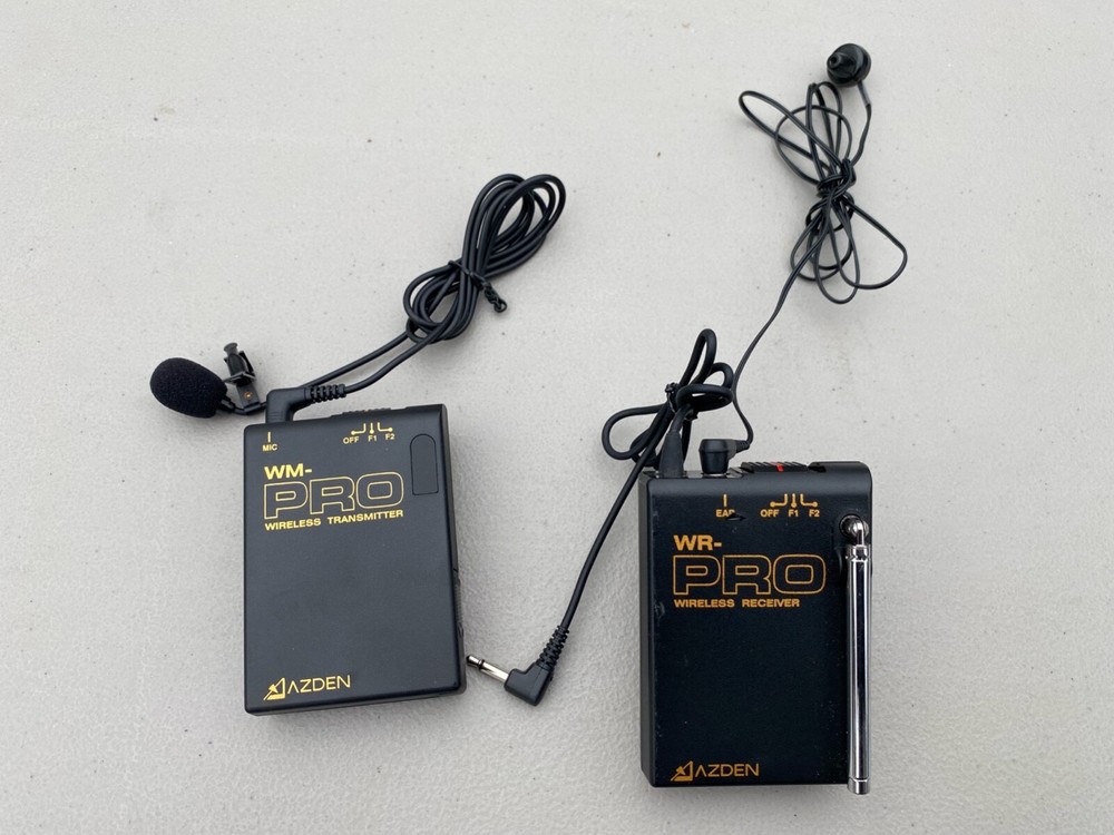 Azden WLX Pro VHF System Wireless Lapel Microphone System, excellent condition