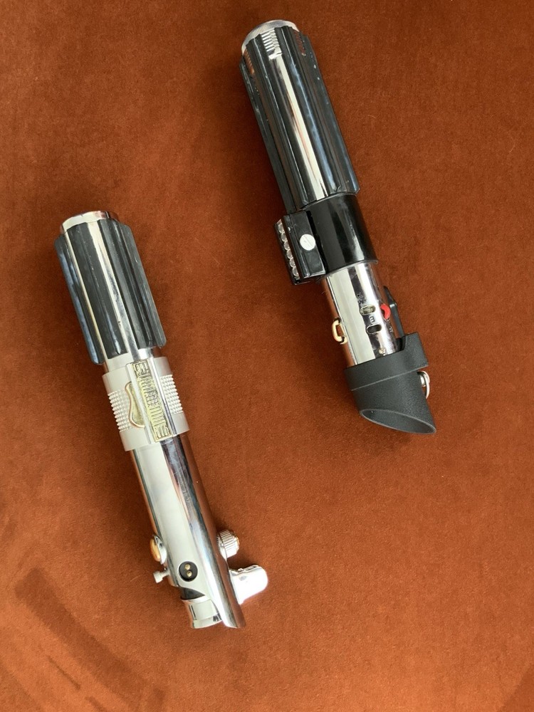 Master Replicas Force FX Lightsabers Anakin + Darth Vader