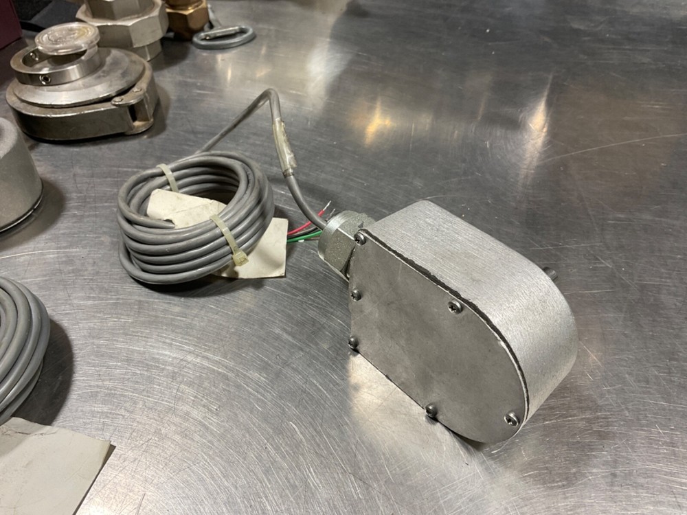 Red Lion RPGC0051 Pulse Generator USED